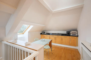 Photo 17- click for photo gallery